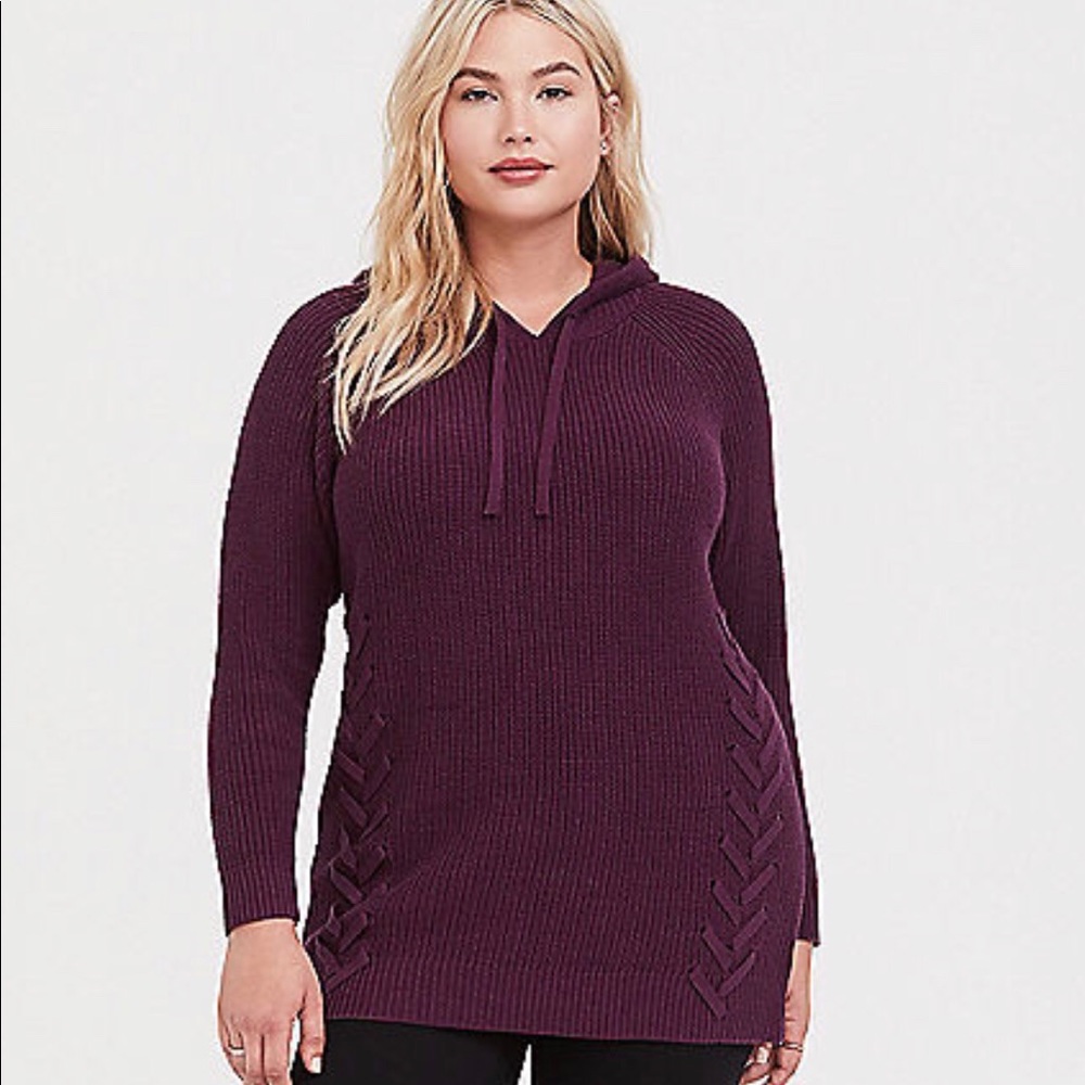 Torrid Sweater Size 00
